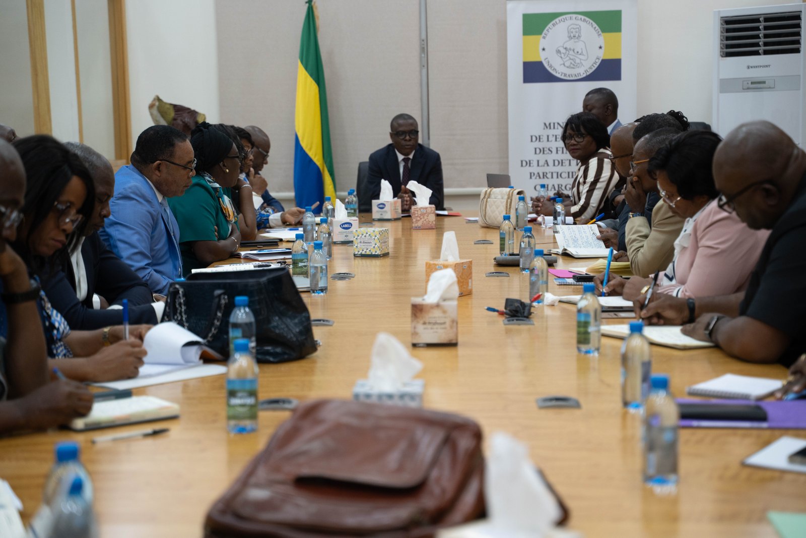 DGB / Préparation budgétaire / Libreville :   Les travaux du Projet de Loi de Finances PLF 2027 officiellement lancés — image 2